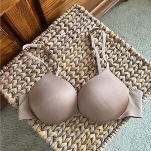 SKIMS Ultimate Bra